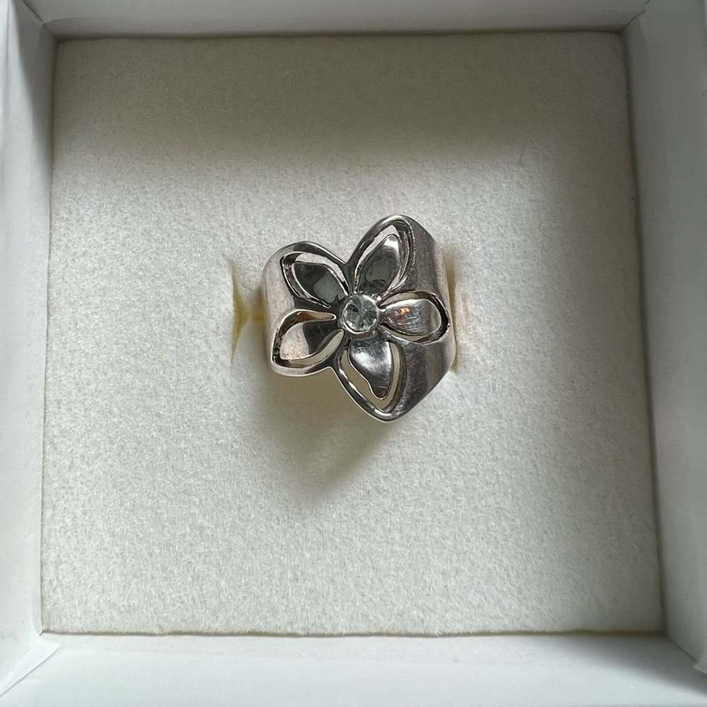 Silver Floral Ring